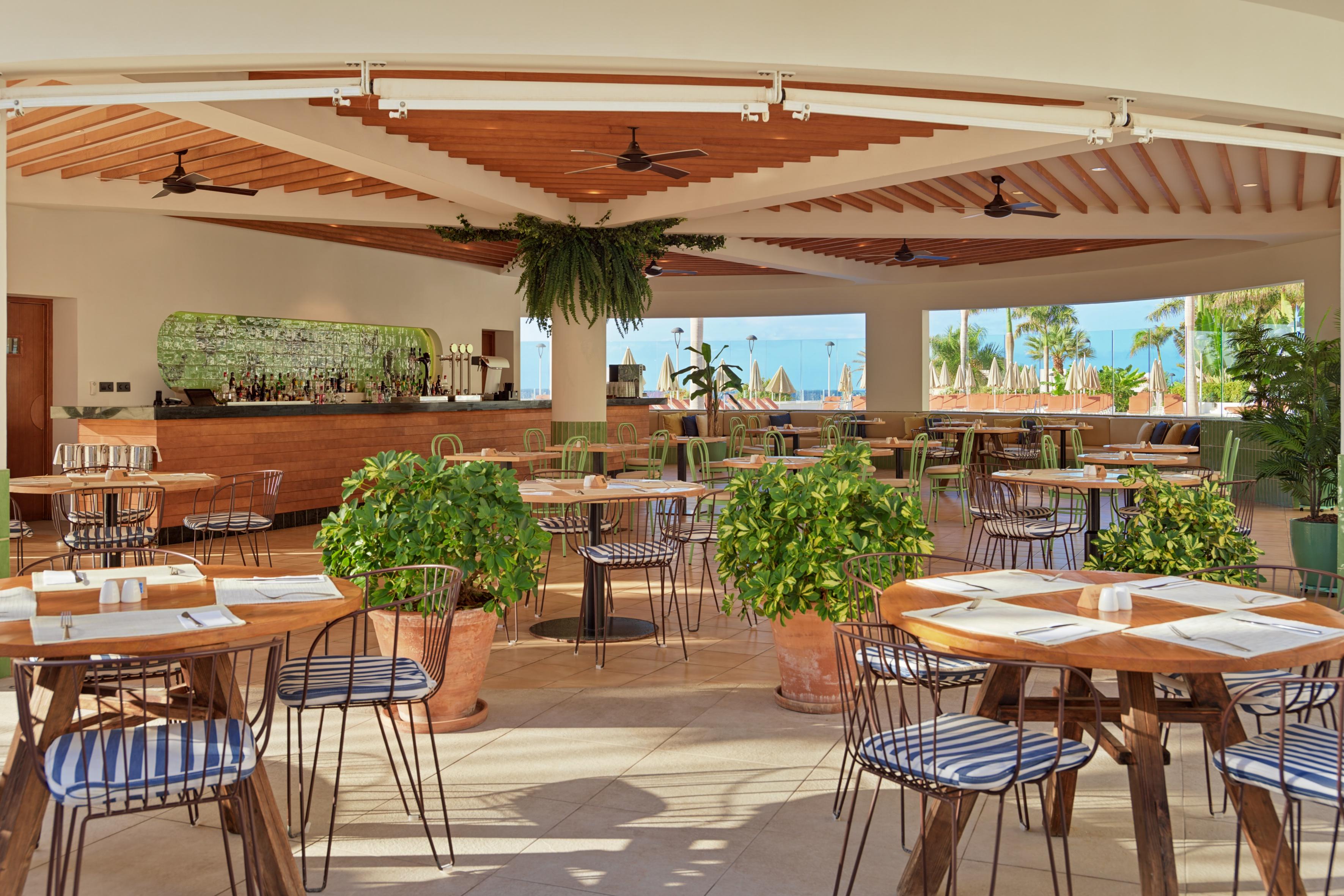 H10 Atlantic Sunset Horizons Collection slide 5