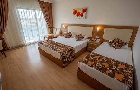 Cenger Beach Hotel slide 3