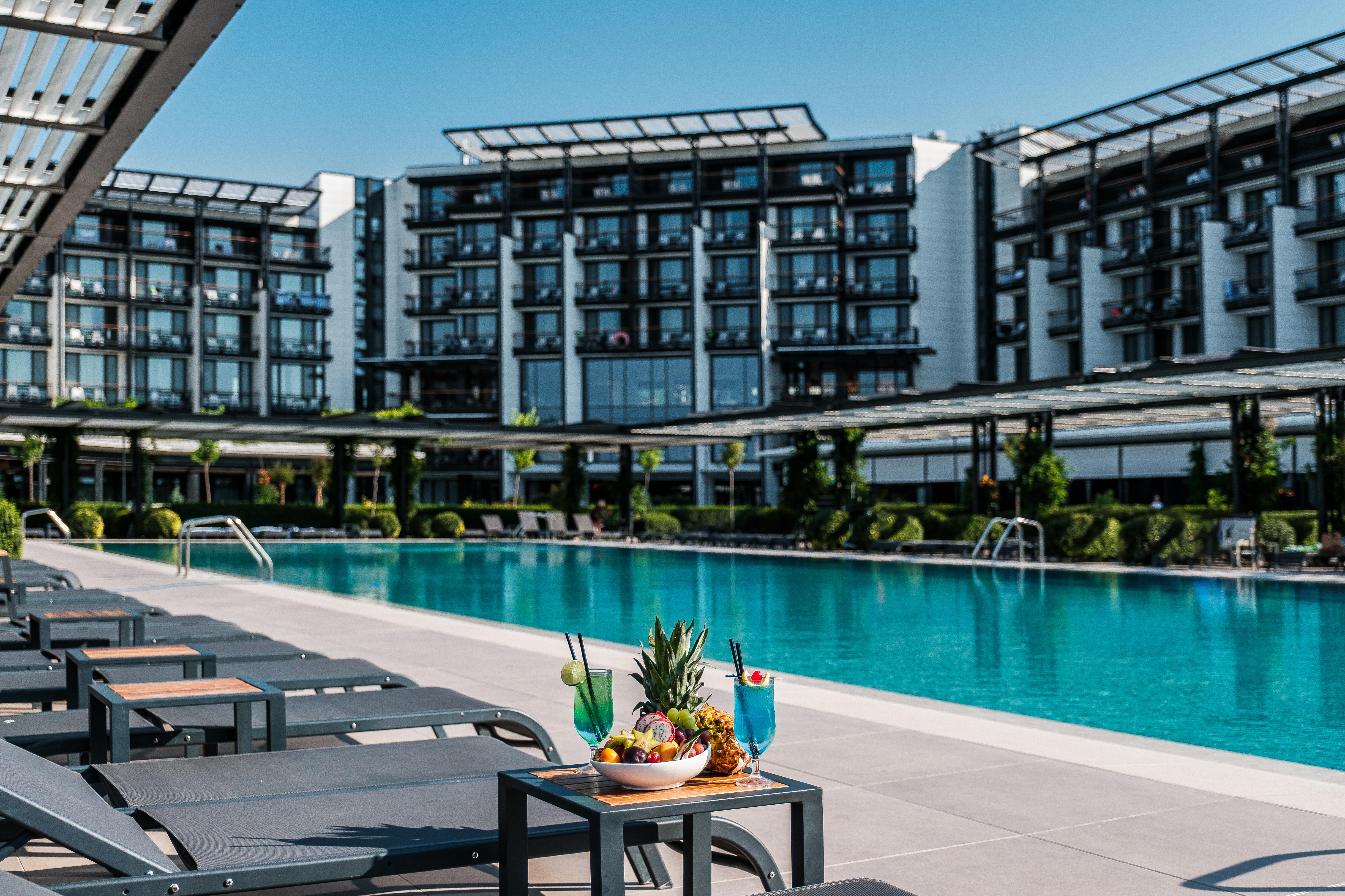 Voya Beach Resort slide 4