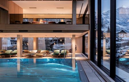 Zillertal Resort Neuhaus slide 3