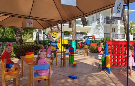 Hotel H10 Estepona Palace slide 4