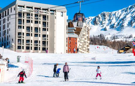 SOWELL HÔTELS Le Pas du Loup***
