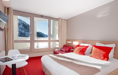 SOWELL HÔTELS Le Pas du Loup*** slide 2