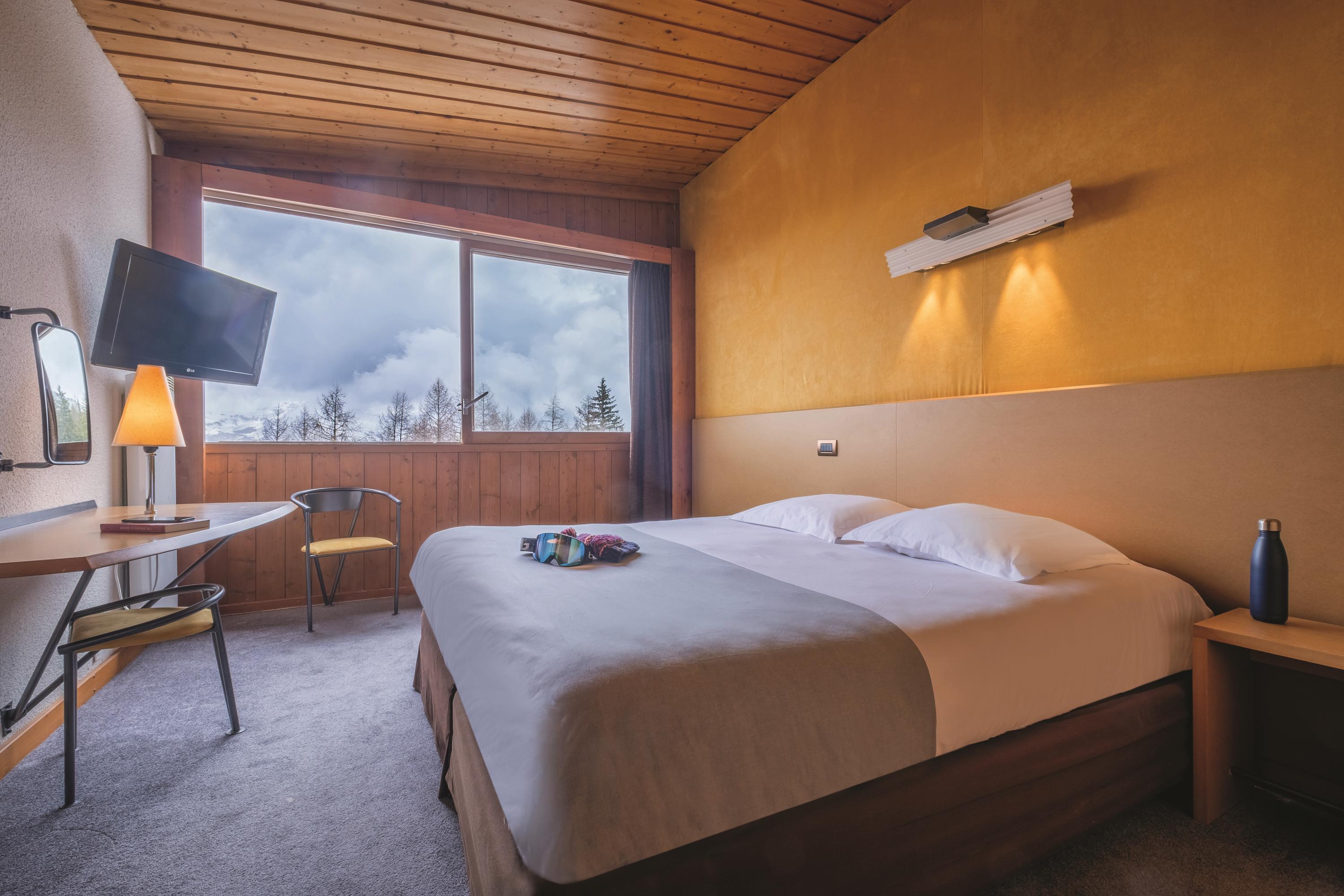 Hotel Le Golf slide 2