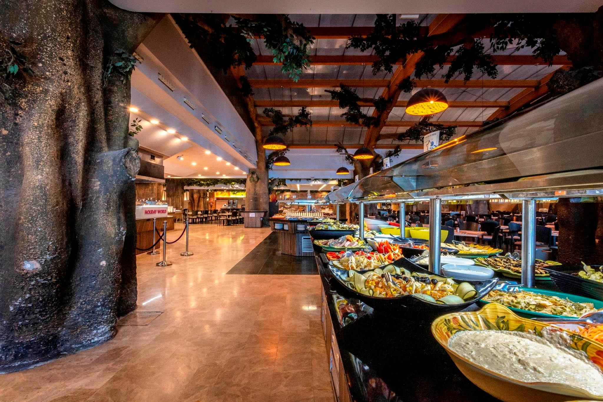 Holiday World Polynesia Hotel slide 2