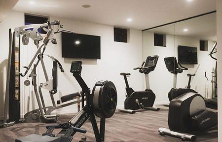 Base Camp Lodge Les Deux Alpes slide 5