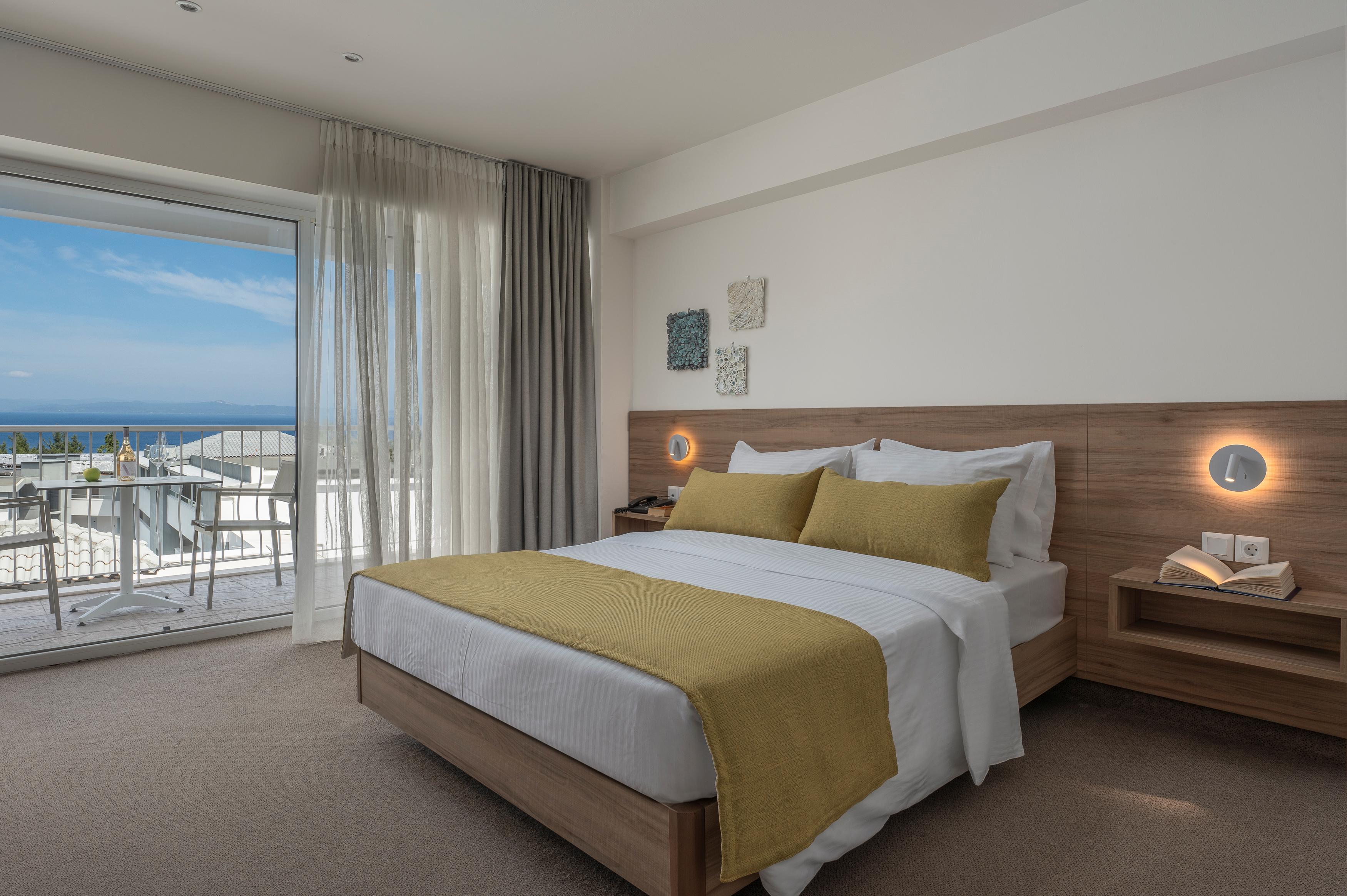 Hotel Kriopigi slide 3