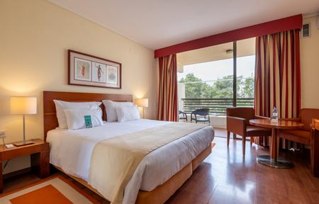 Hotel Vila Galé Ampalius slide 3