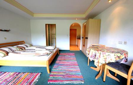 Auhof Lejligheder slide 2