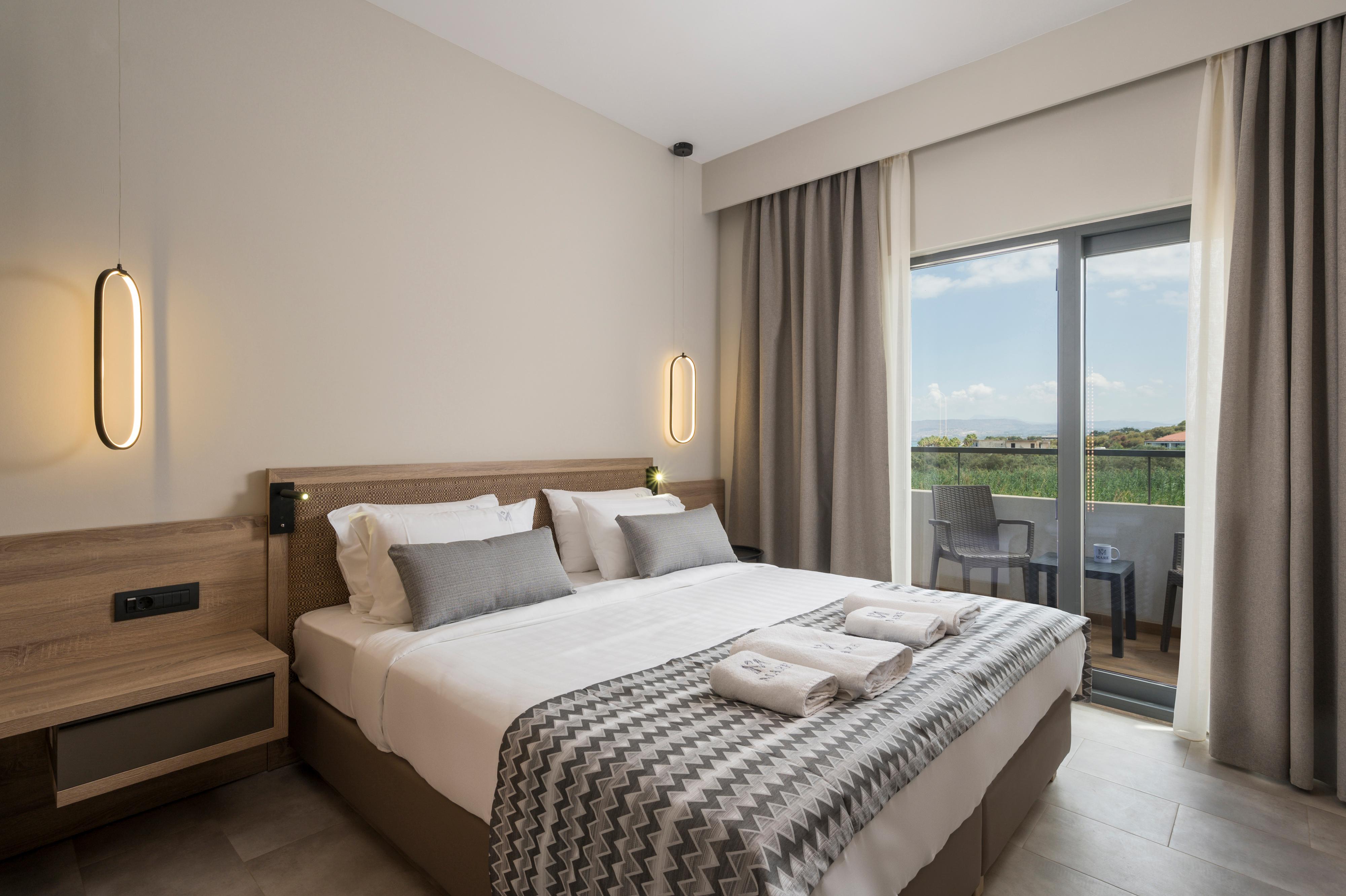 Hotel Mare Garden & Mare Village slide 2