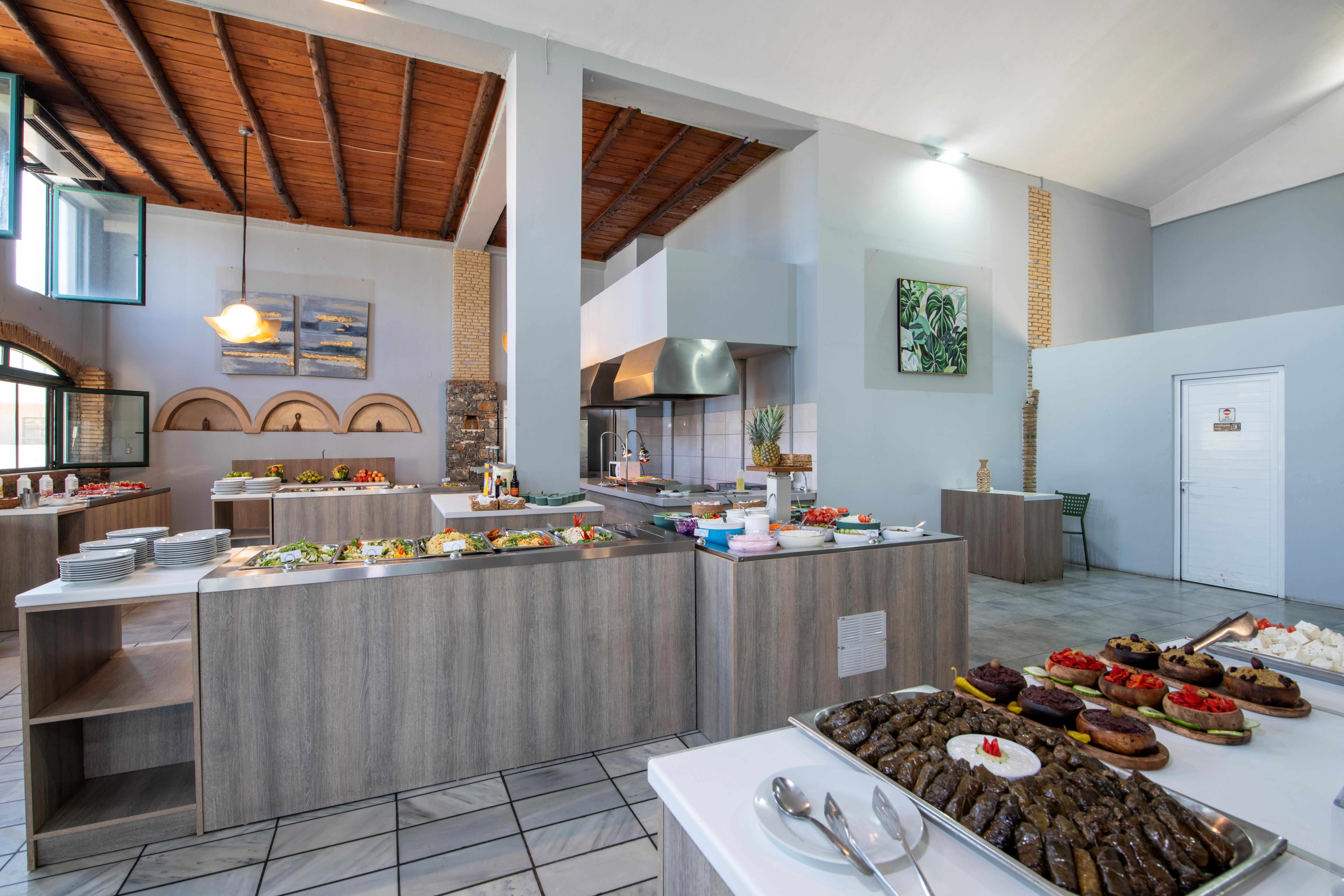 Hotel Mare Garden & Mare Village slide 4