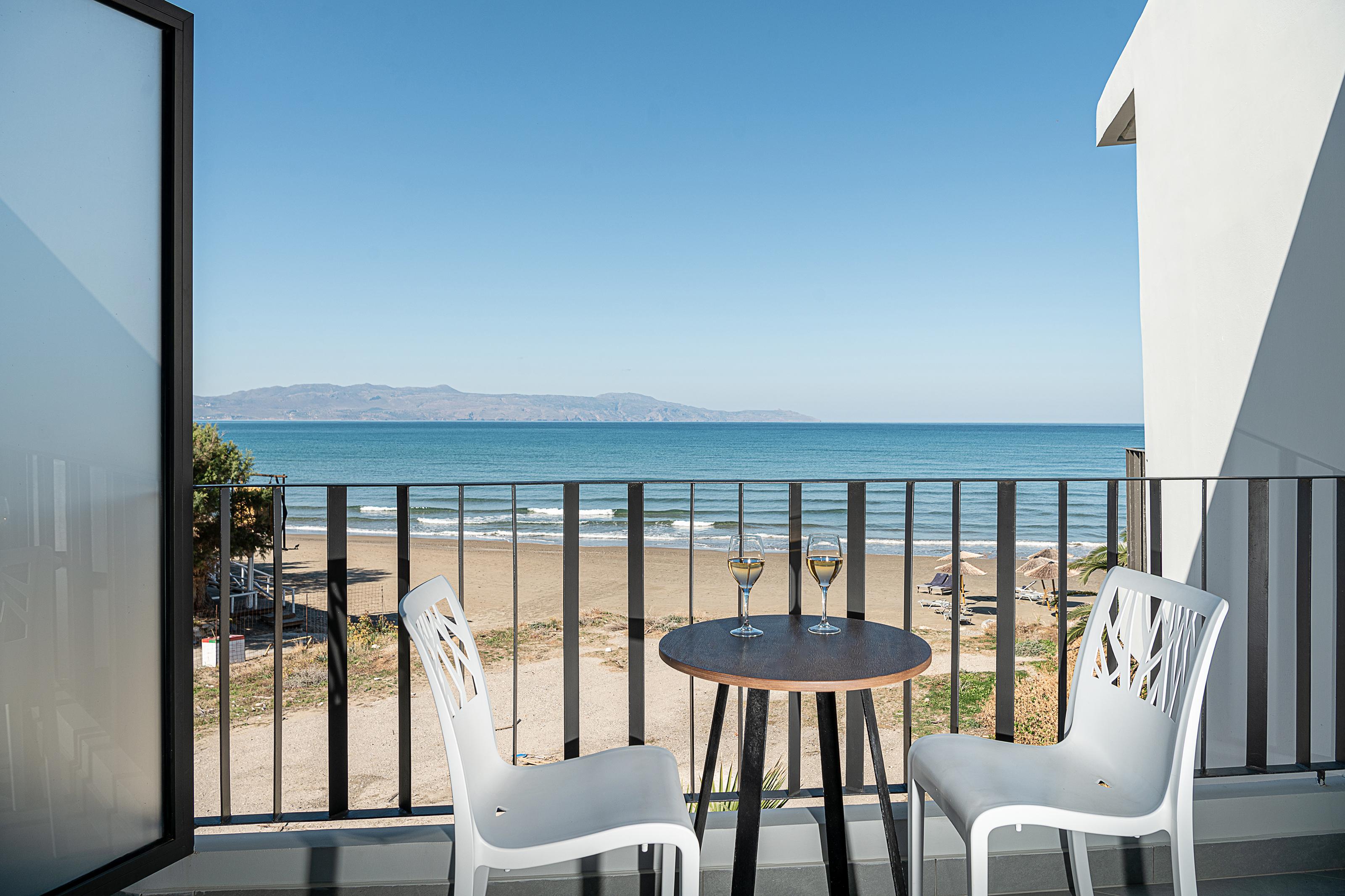 Elia Agia Marina Hotel  slide 3