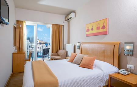 Hotel Kitro Beach slide 2