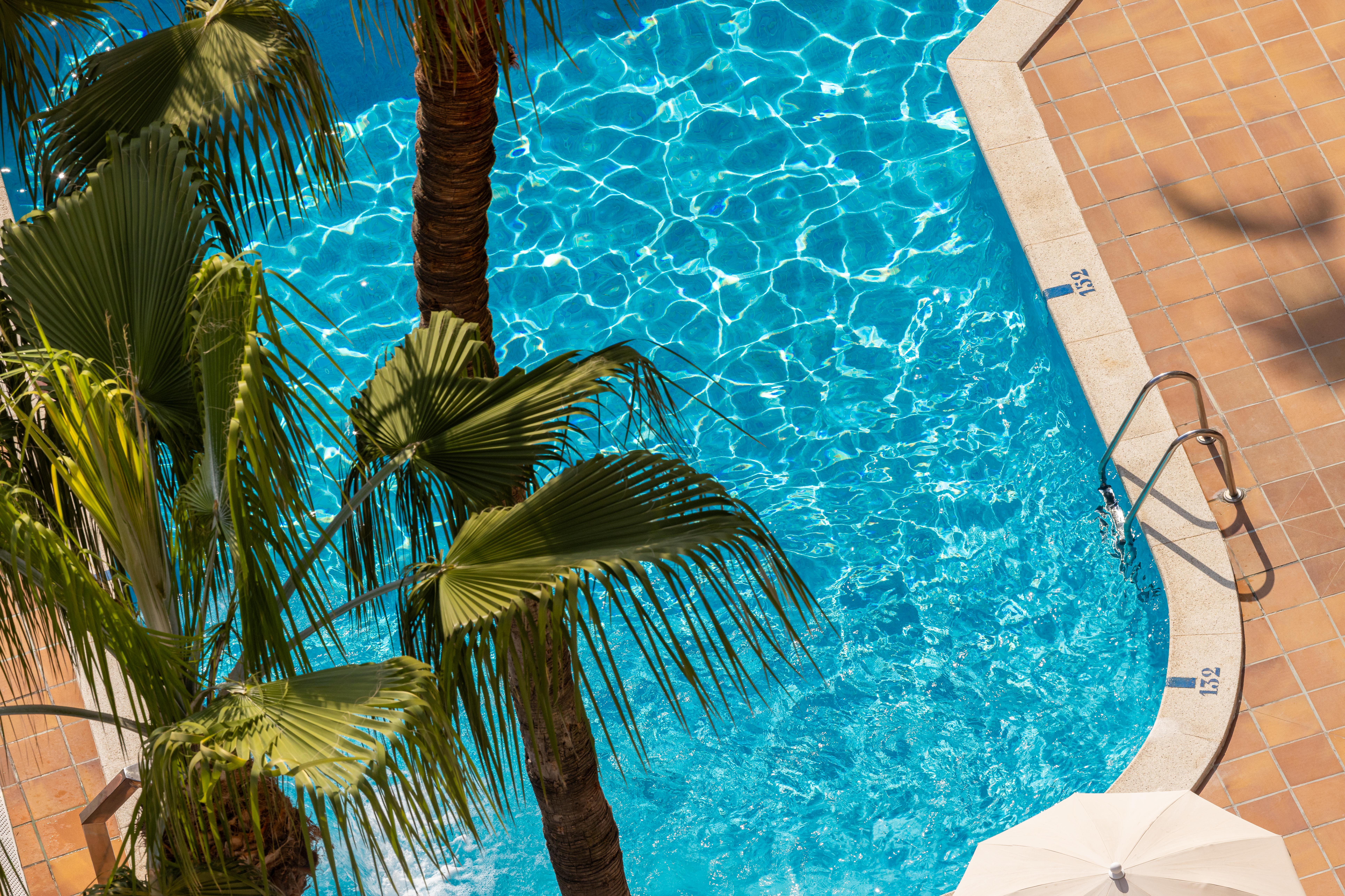 Hotel htop Amaika slide 2