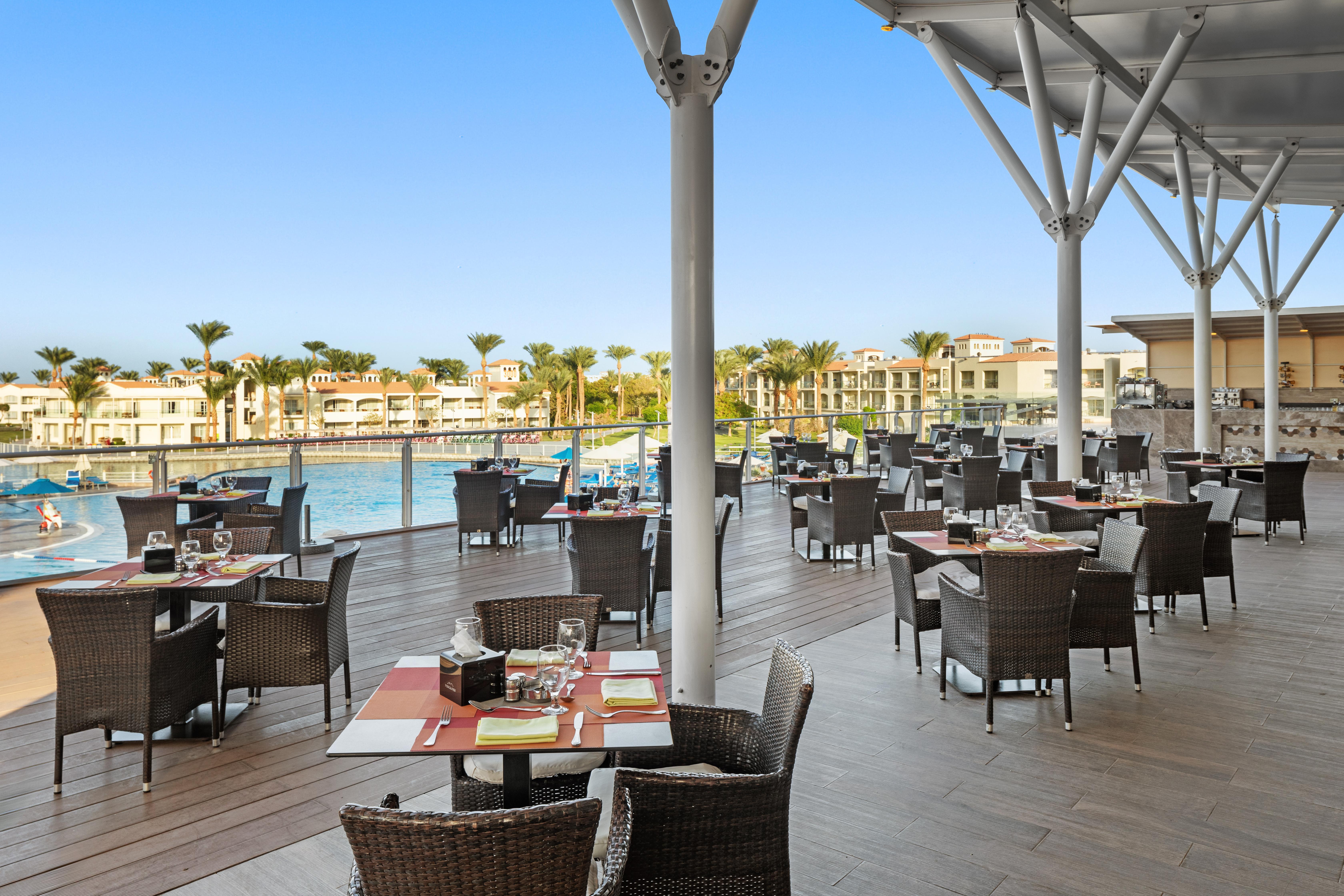 Pickalbatros Dana Beach Resort slide 5