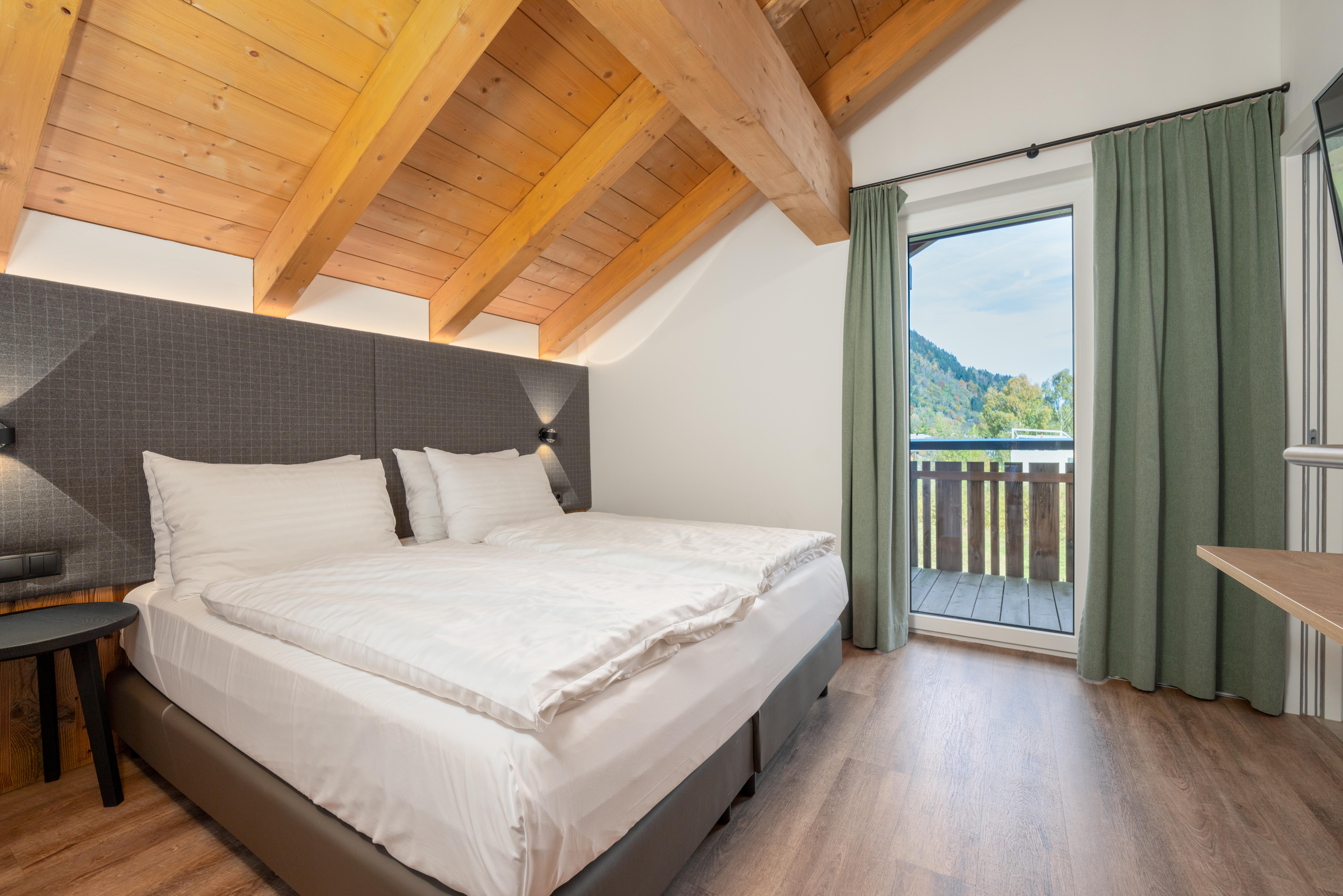 Elements Resort Zell am See slide 2