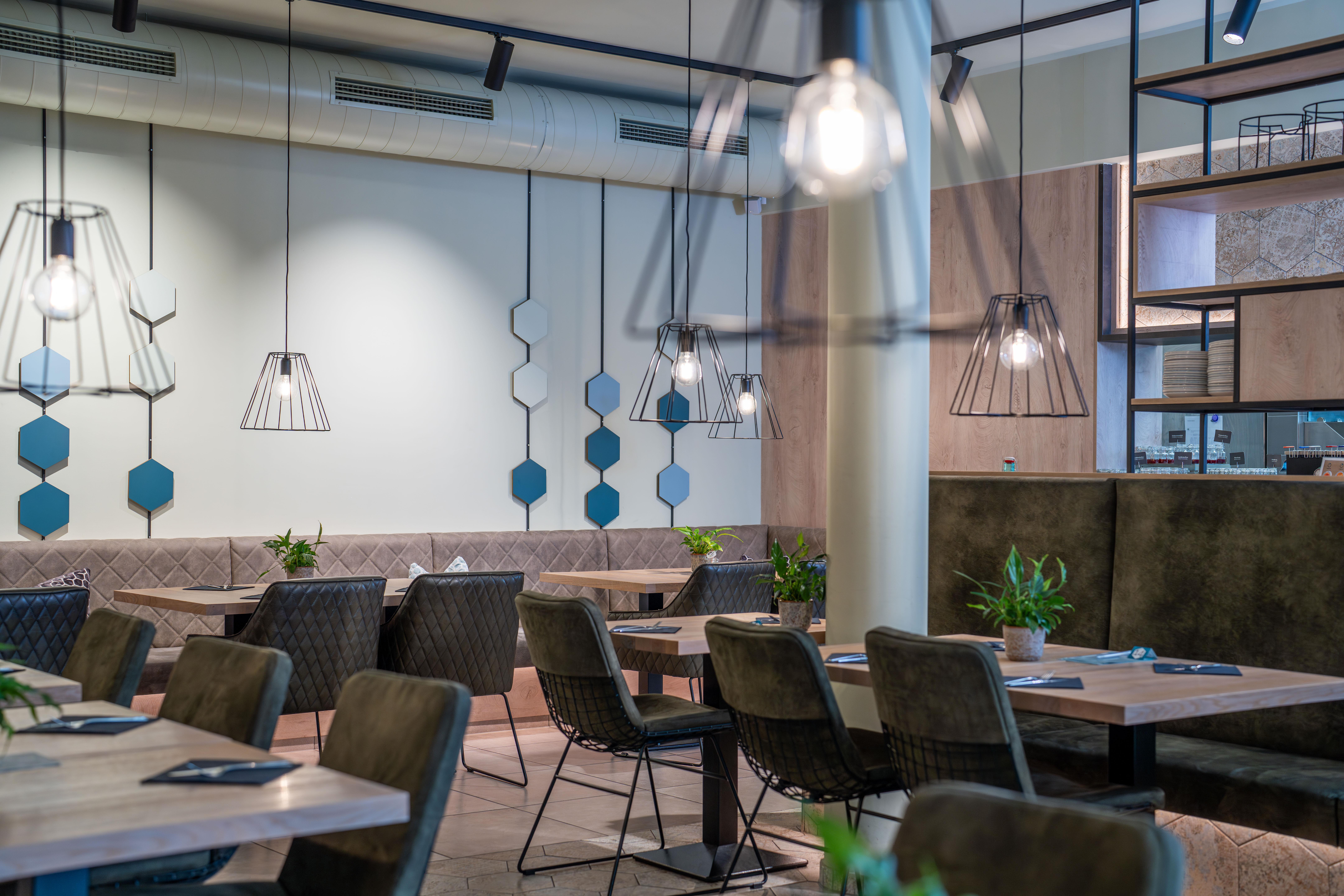 Elements Resort Zell am See slide 3