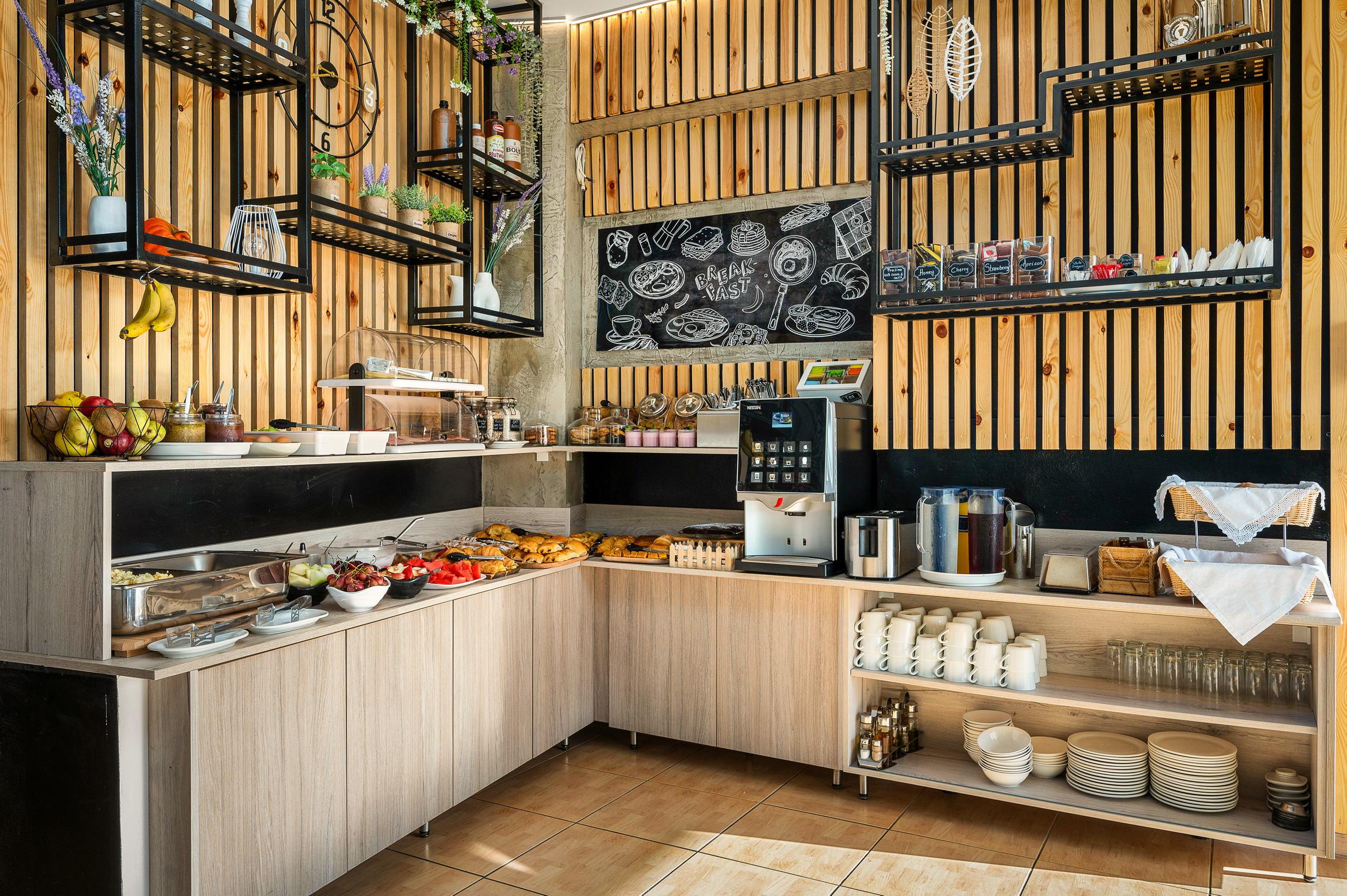 Ariadne Apartments slide 5