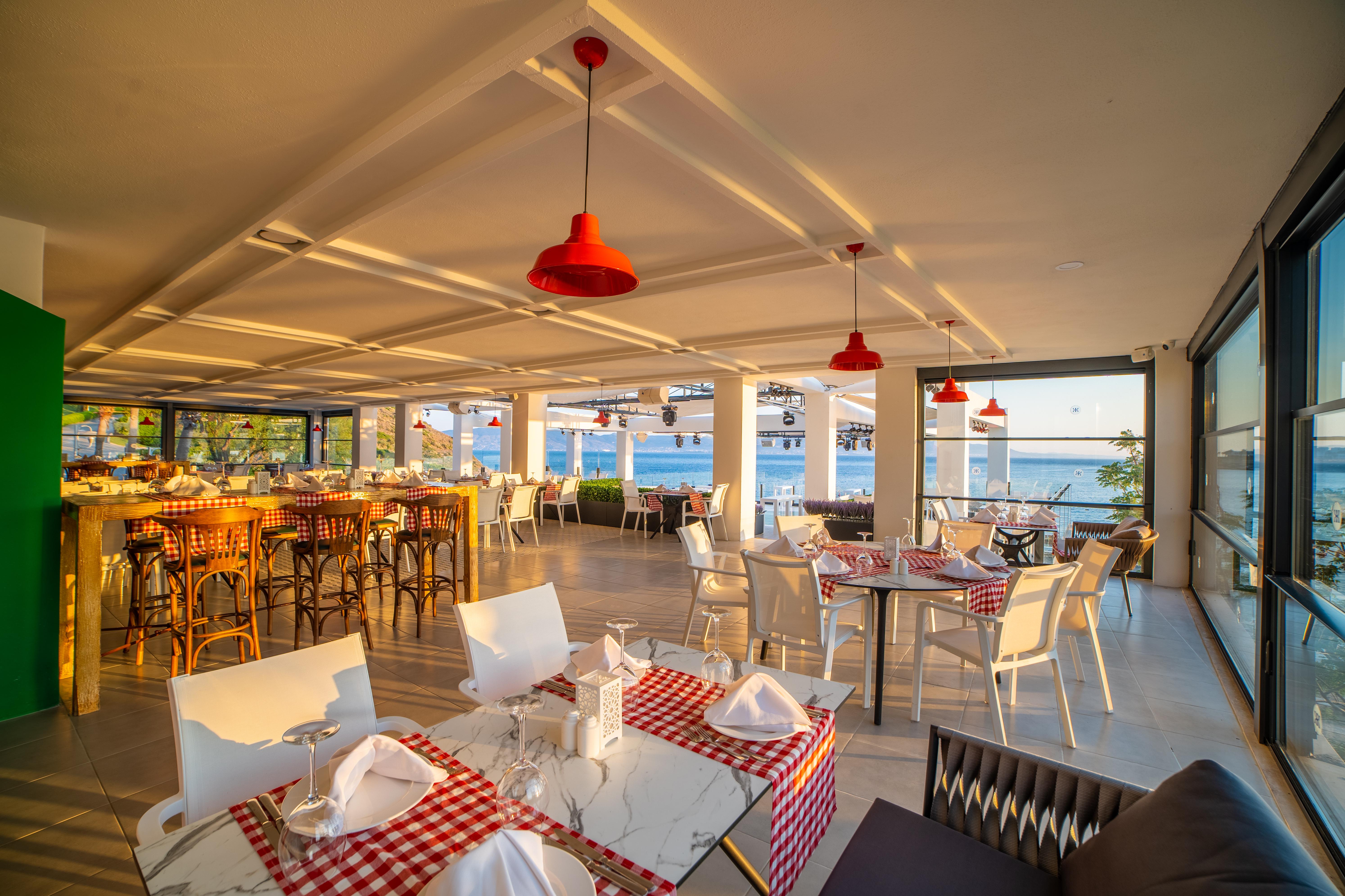 Hotel Kefaluka Resort slide 4