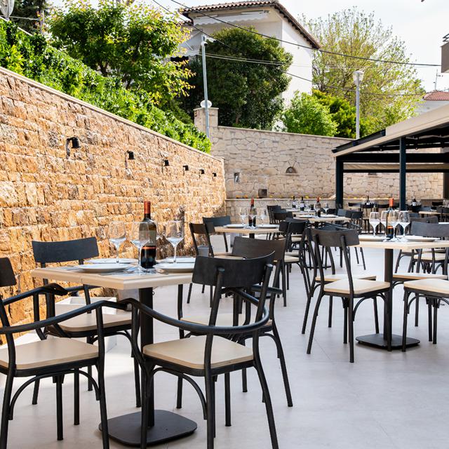 Billede av hotellet Royal Hotel & Suites - - nummer 8 af 18