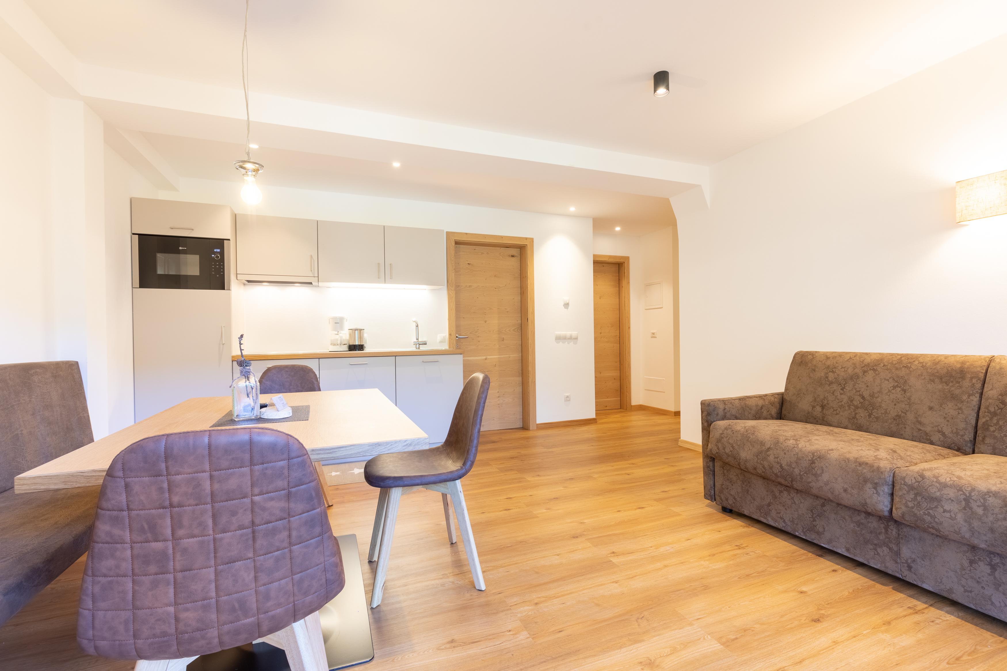 Haus Christian slide 5