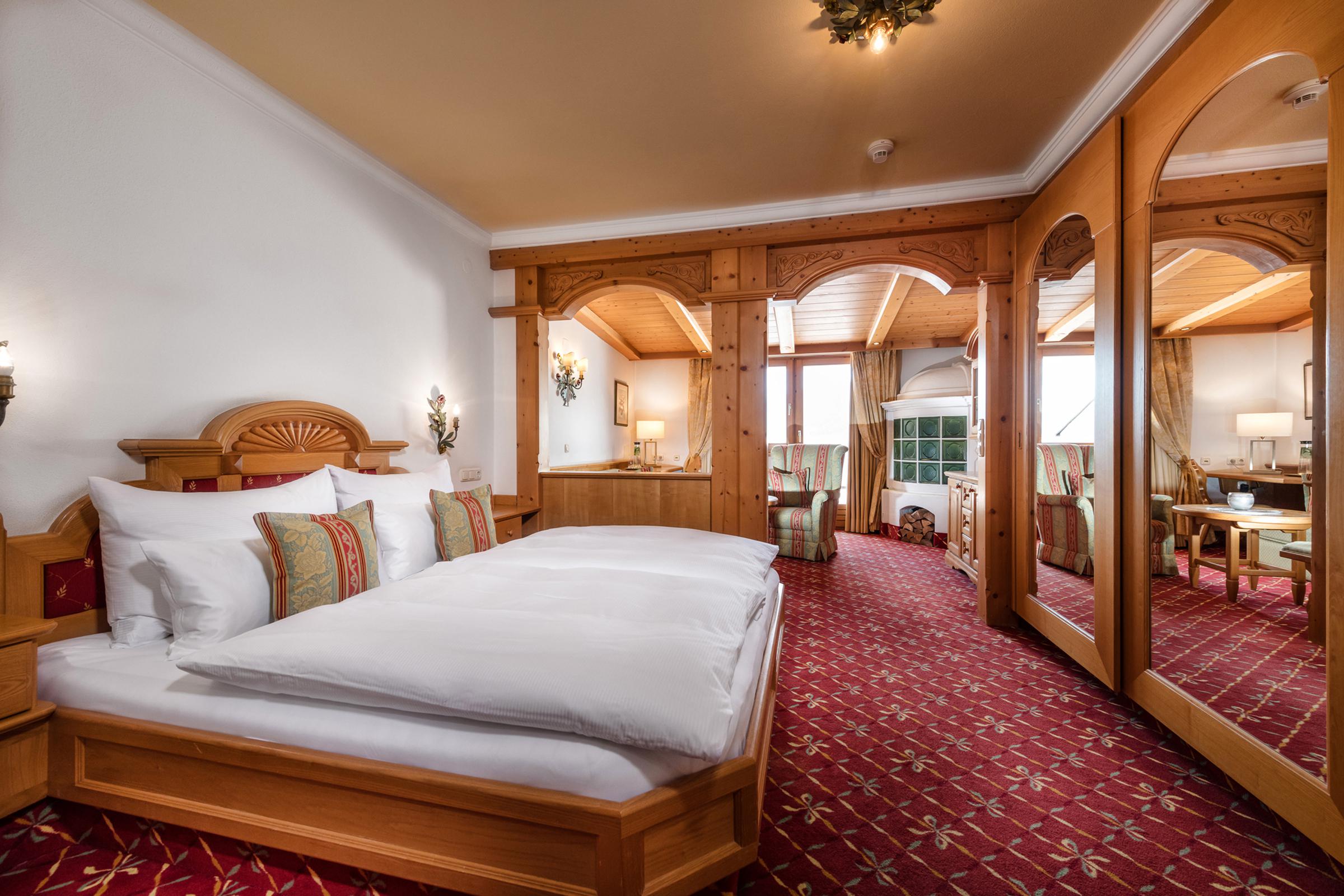 Hotel Tannenhof slide 2