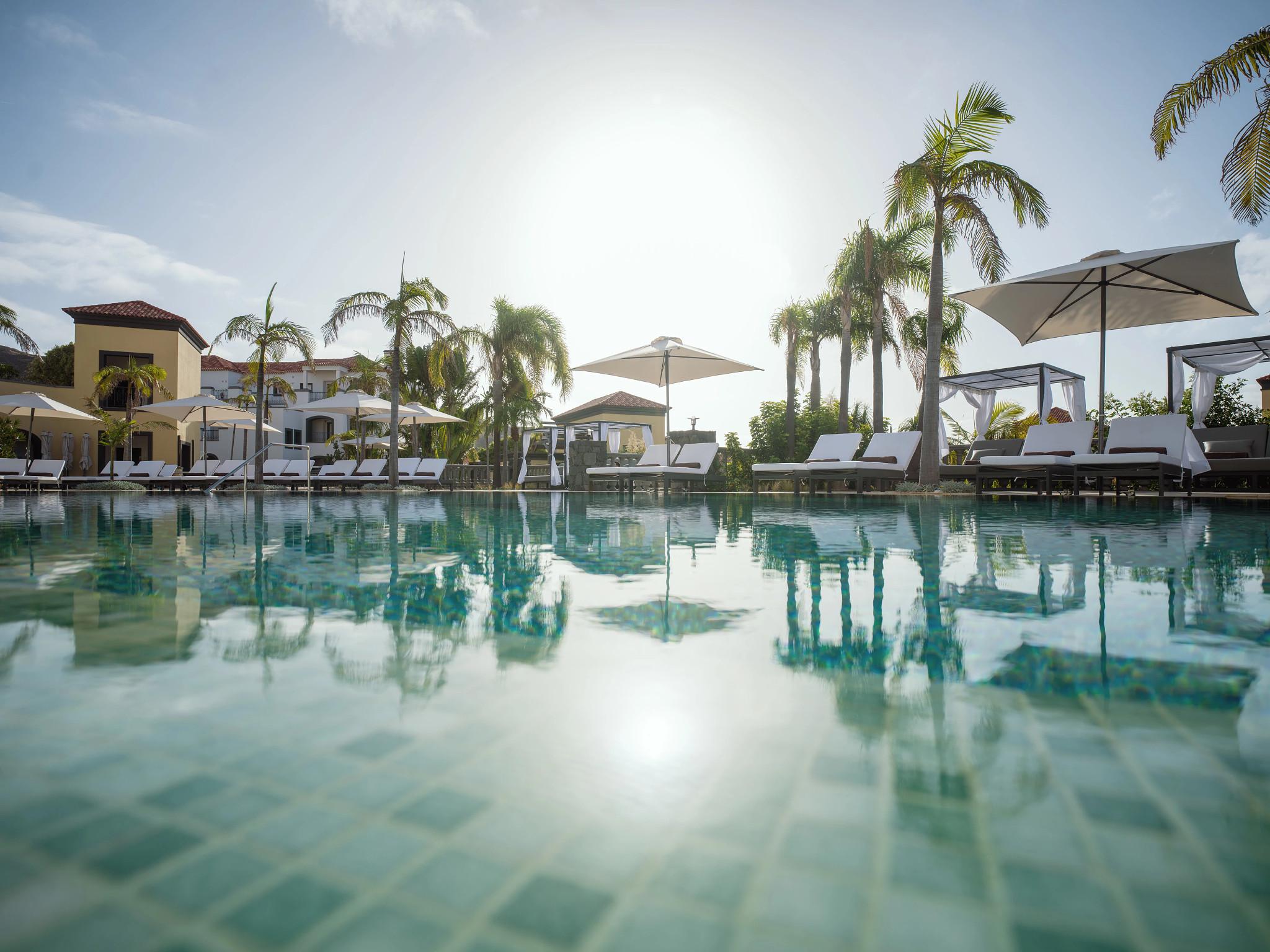 Hotel Dreams Madeira slide 2