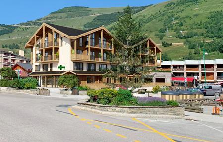 Hotel Le Sherpa slide 1