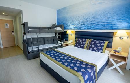 Hotel Club Aqua Plaza slide 4