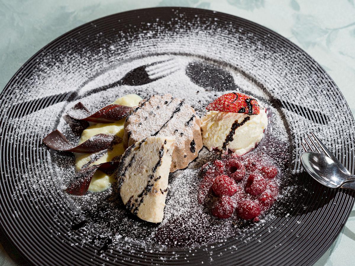 Hotel Gasthof Neuwirt slide 5