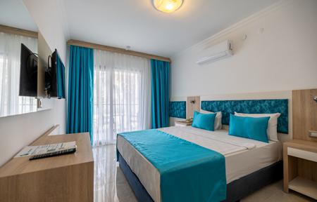 Hotel Sami Beach slide 3