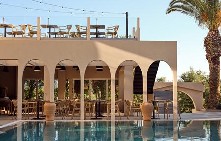 Bougainvillea Boutique Hotel slide 3