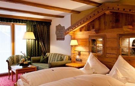 Hotel Solaria slide 4