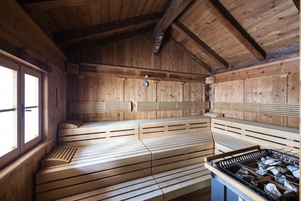 Wohlfühlhotel Innertalerhof slide 4