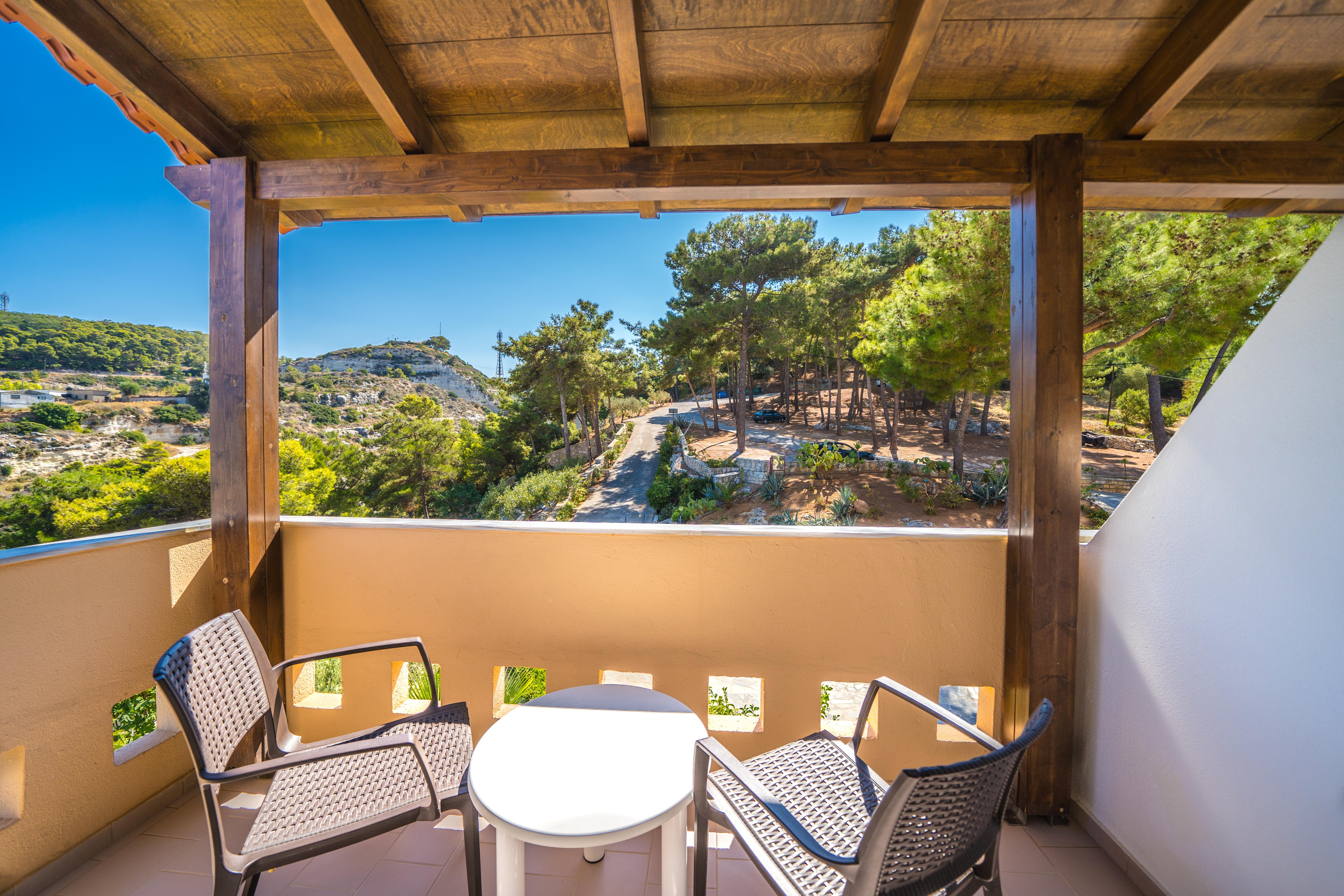 Hotel Forest Park slide 5