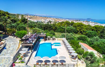 Hotel Forest Park slide 2