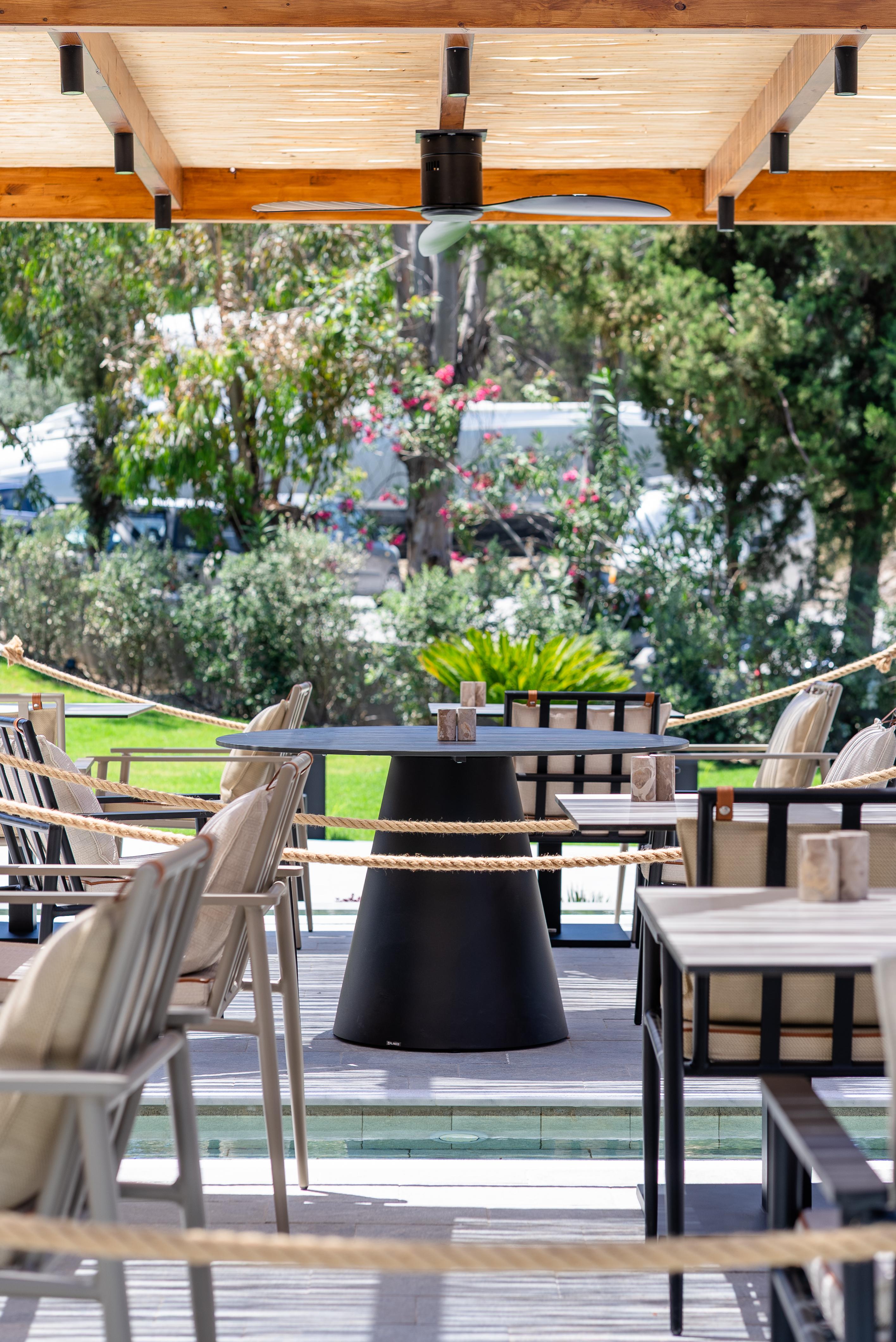 Hotel Cabu - Voksenhotel slide 5