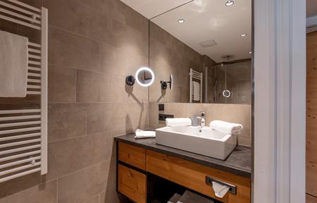 Skiwelt Lodge slide 3