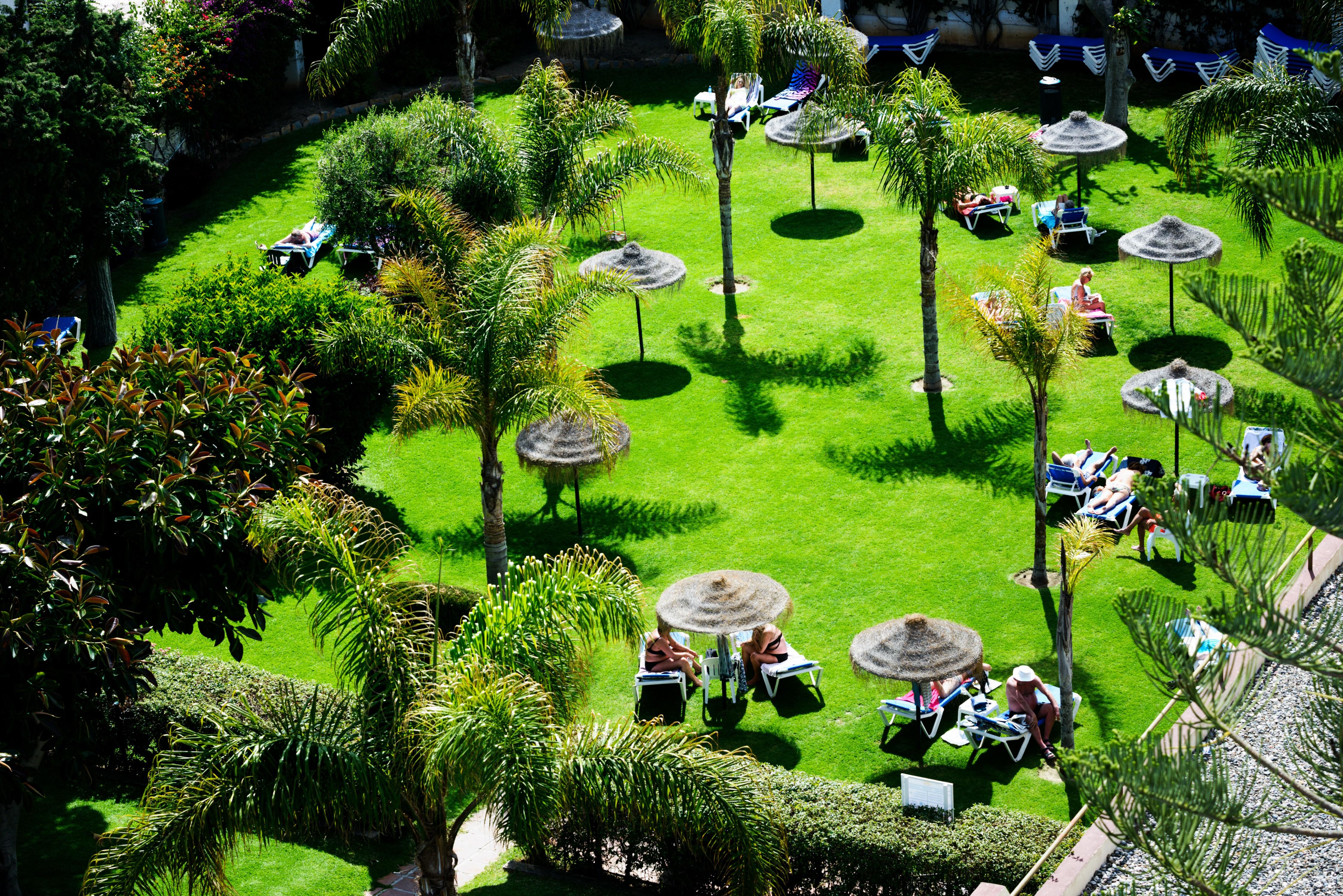 Hotel Monarque Fuengirola Park slide 3