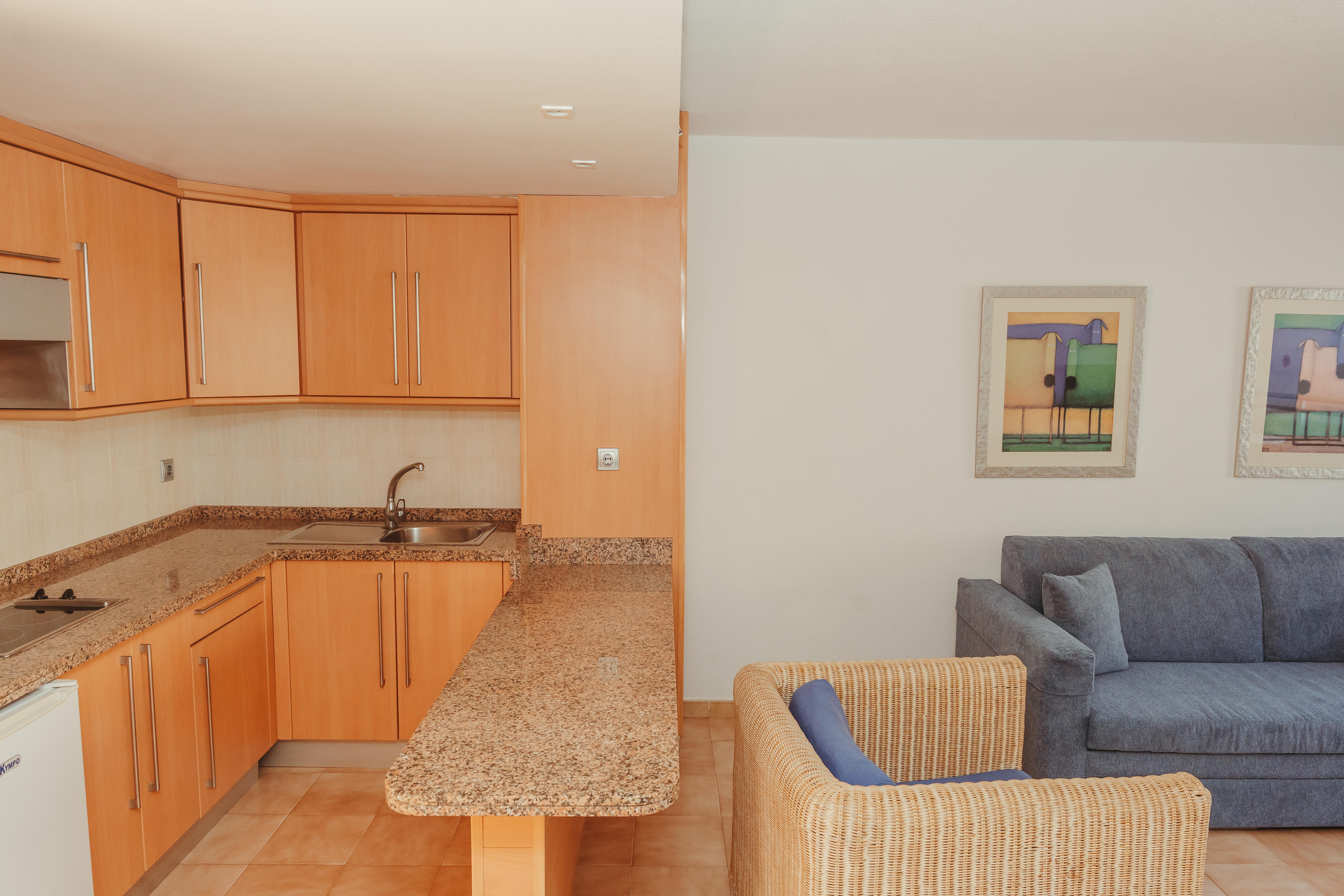 Hotel LIVVO Lago Taurito  slide 5