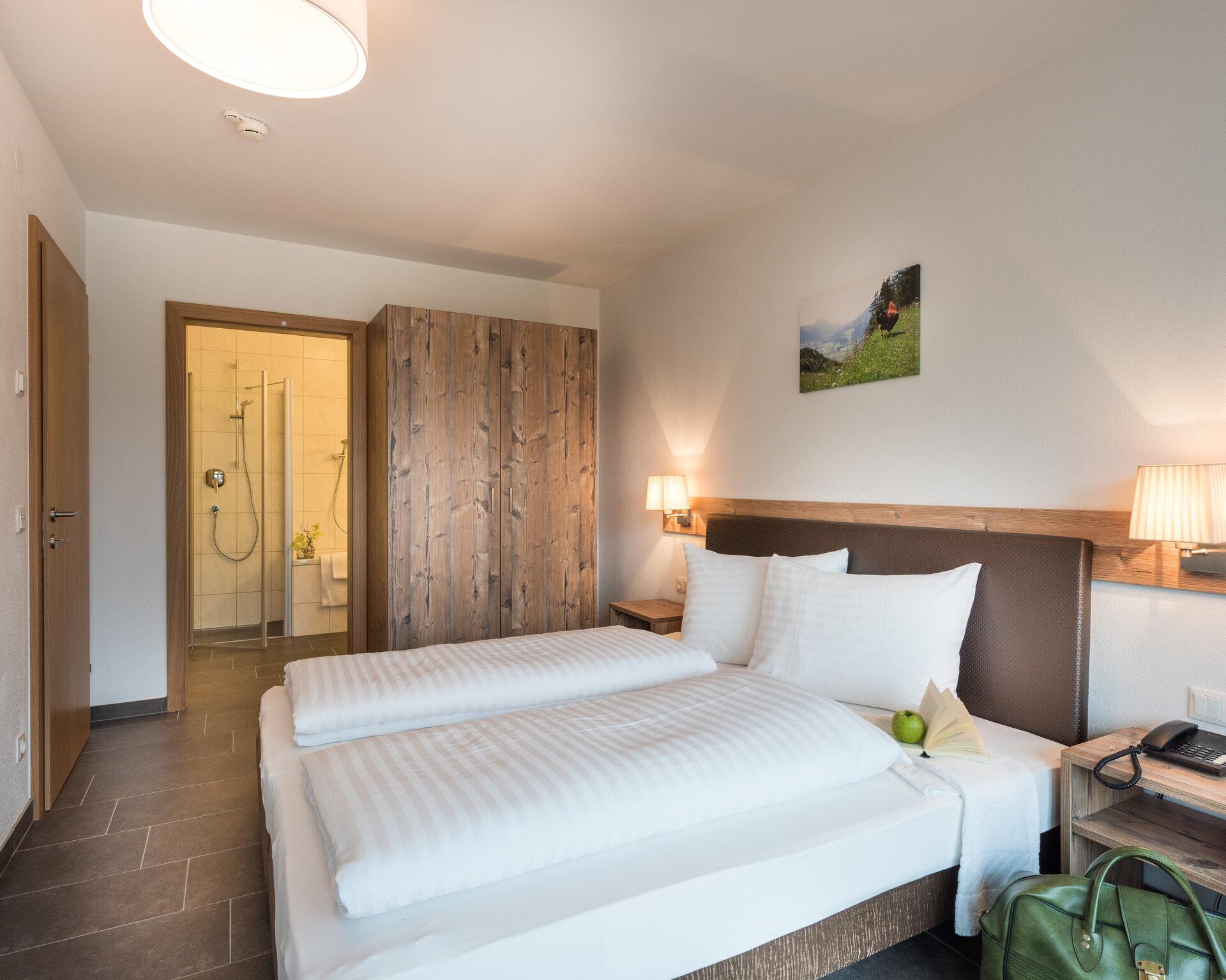 Alpenparks Hotel & Apartment Central slide 2