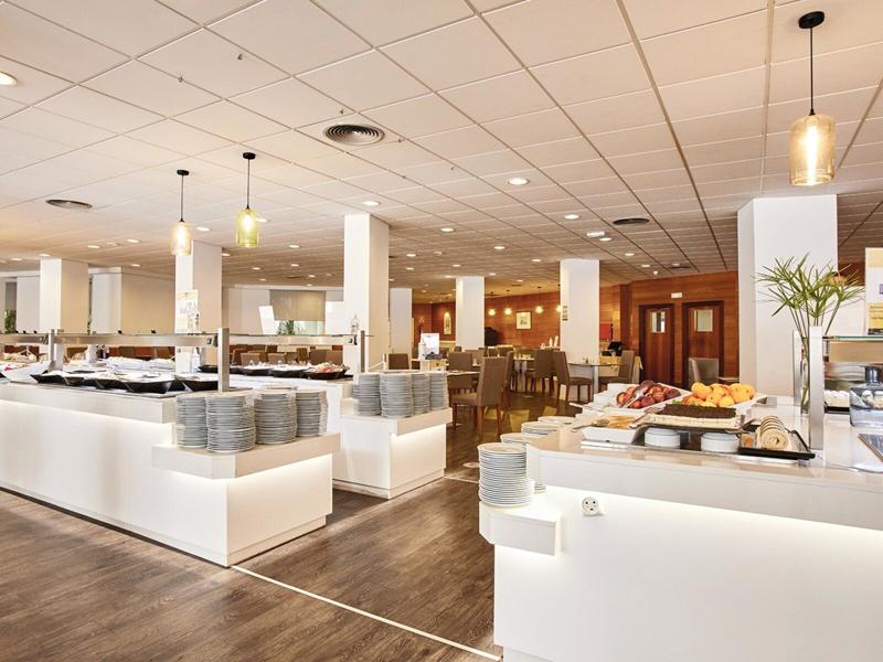 Lejlighedshotel Eix Lagotel