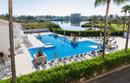 Lejlighedshotel Eix Lagotel slide 1