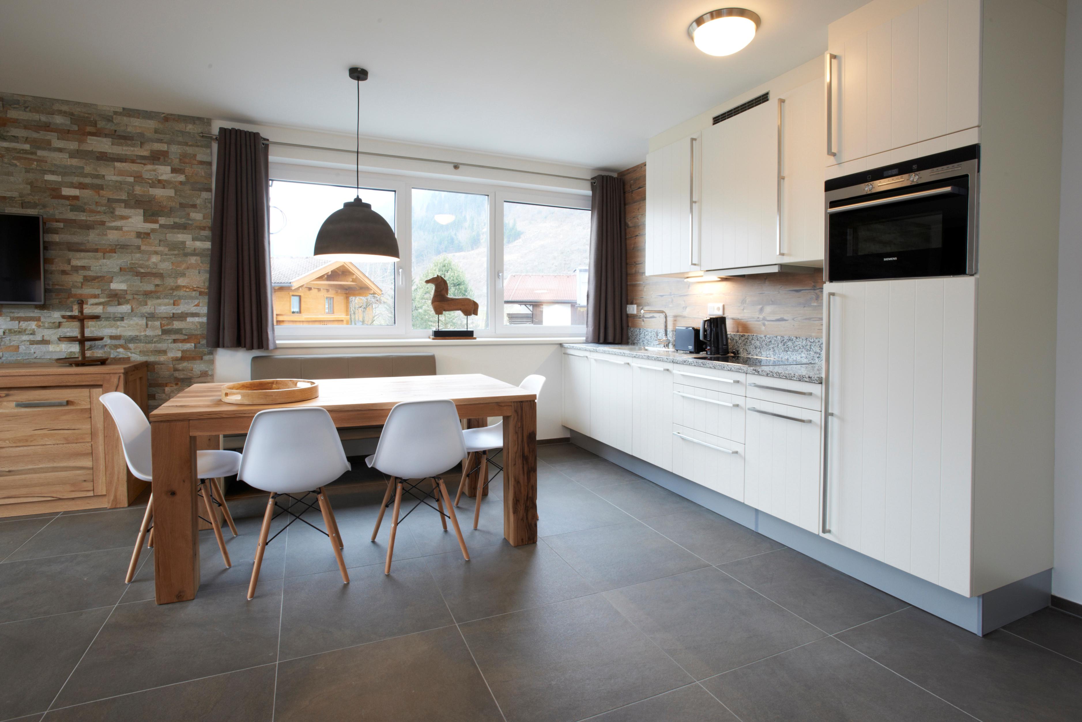 Ski & Golf Suites Zell am See slide 4