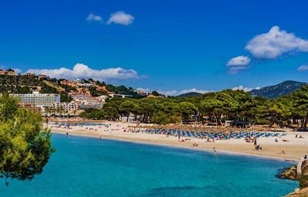 Reverence Life Hotel - Voksenhotel slide 4