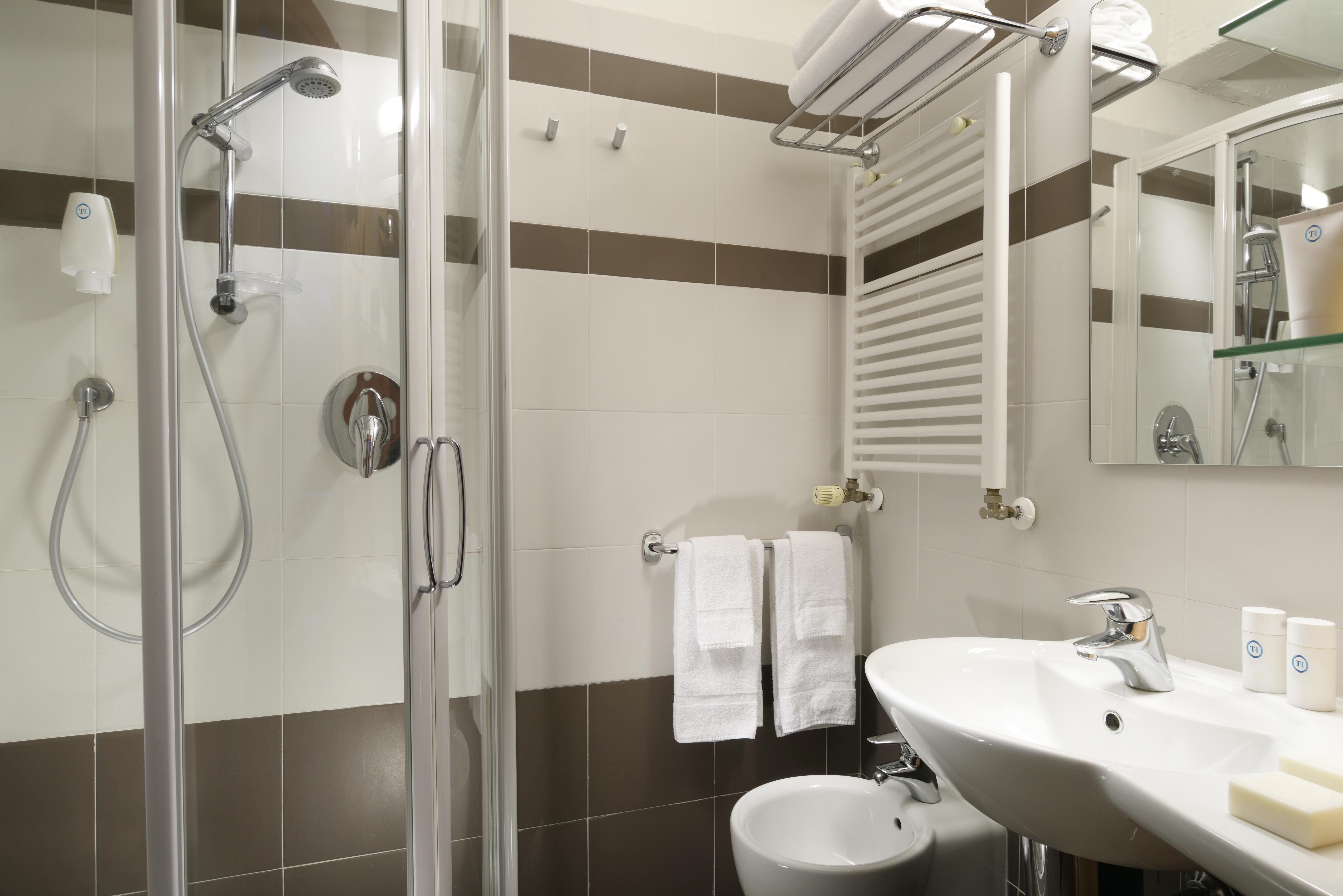 TH Marilleva Hotel  slide 4