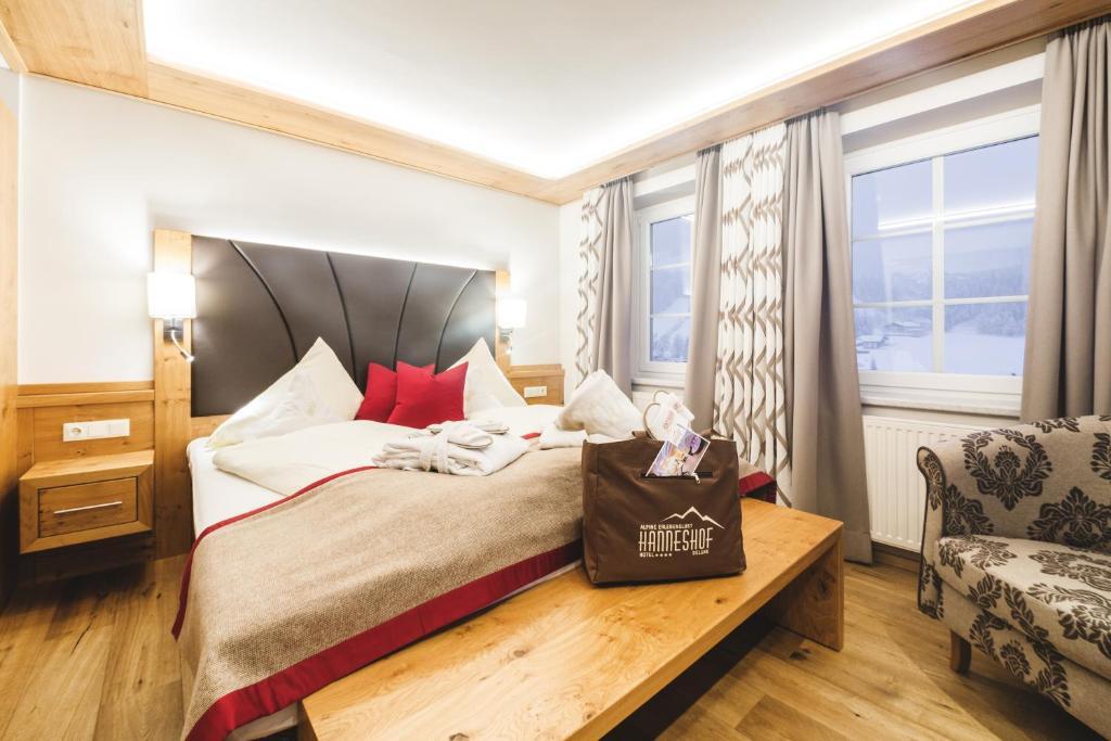 Familien und Wellnesshotel Der Hanneshof - Montana  slide 2