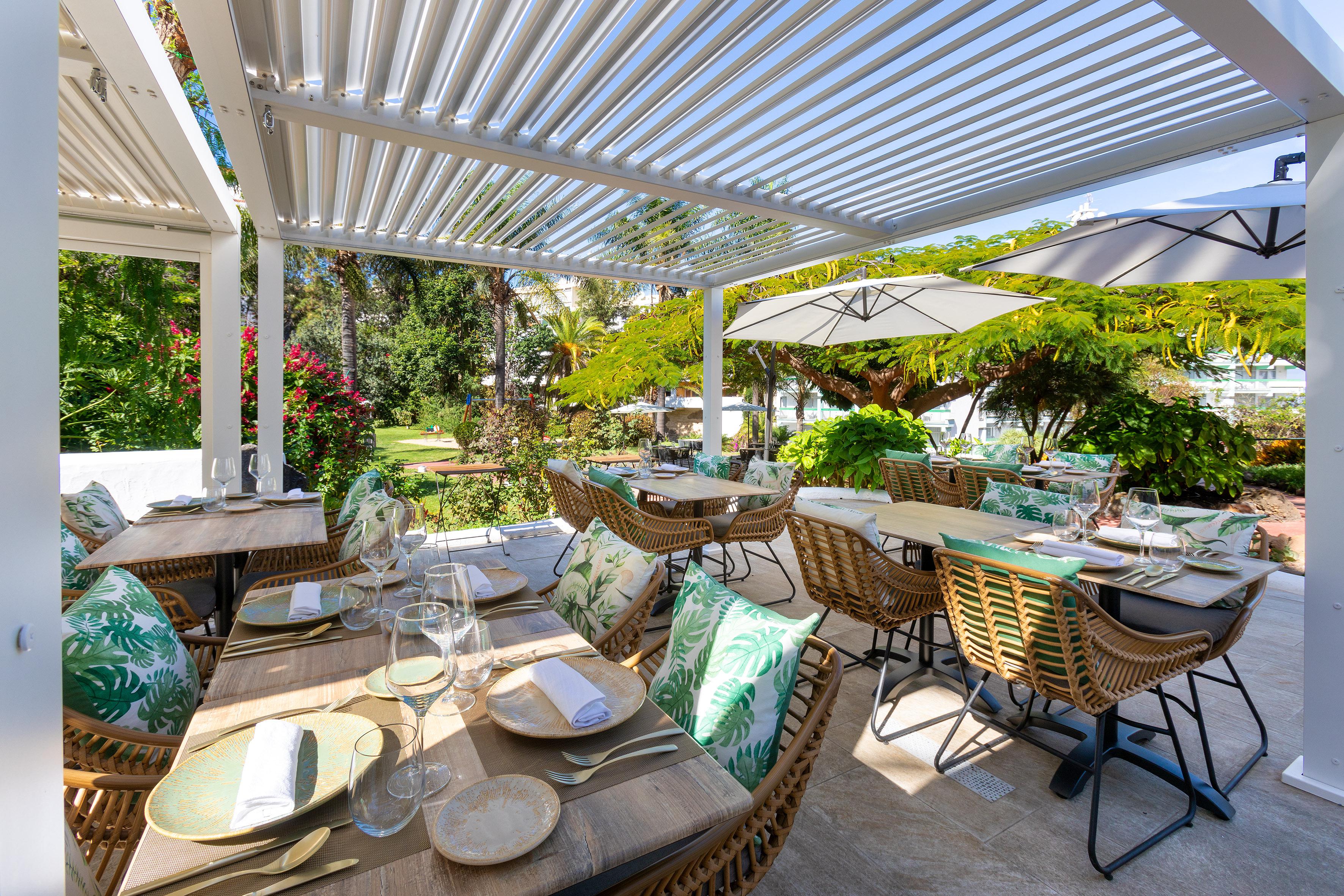 Hotel Parque Vacacional Eden slide 2