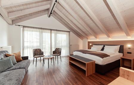 Hotel Blitzburg slide 3