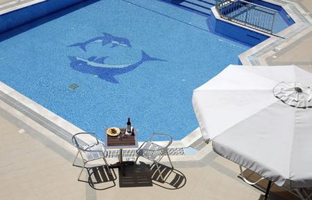 Hotel Stratos slide 2